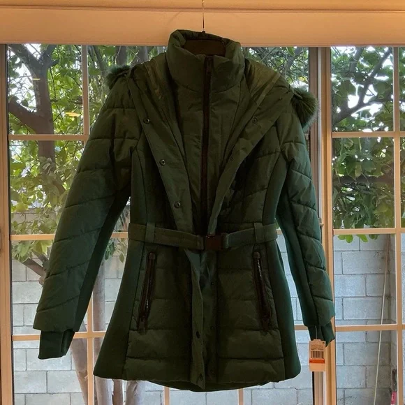 Michael Kors Womens Hooded Puffer Jacket with Faux Fur Trim and Belt